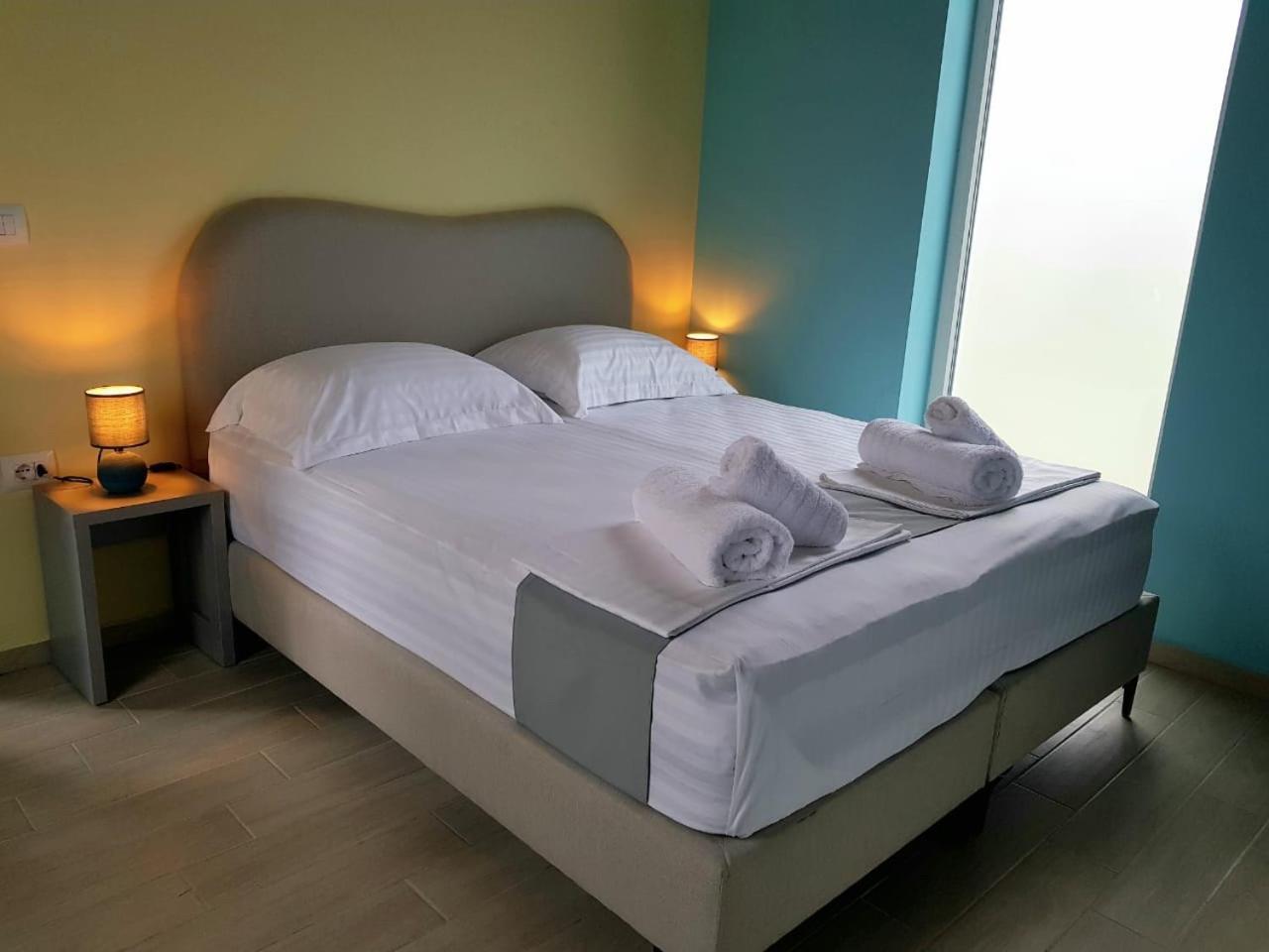 Saint Michelle Residence Shetaj Екстериор снимка